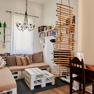 The Nest , Lisboa Portugal